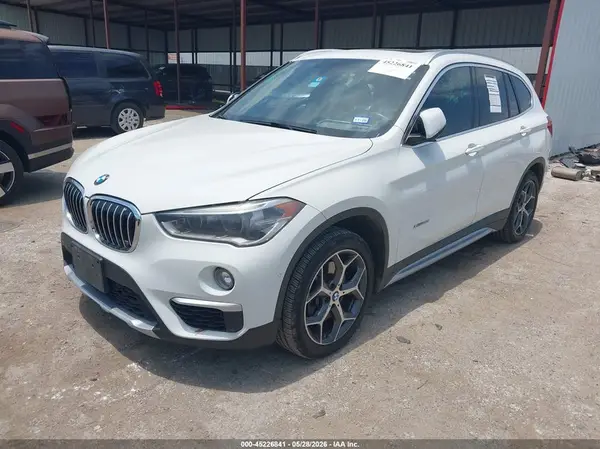 WBXHT3C30GP883524 2016 BMW X1 - Image 2