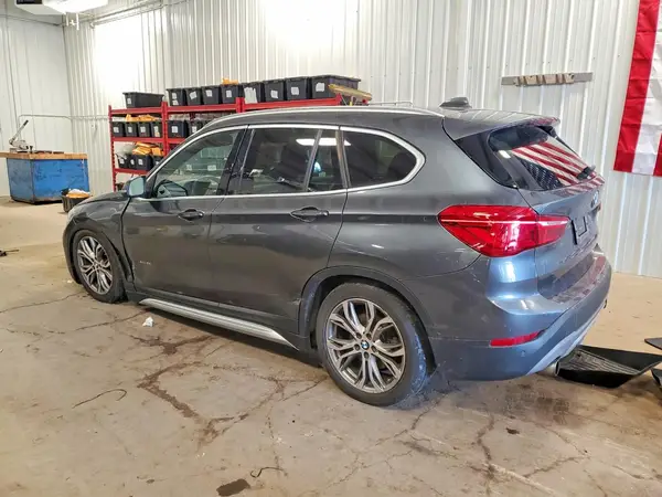 WBXHT3C30GP884589 2016 BMW X1 - Image 2