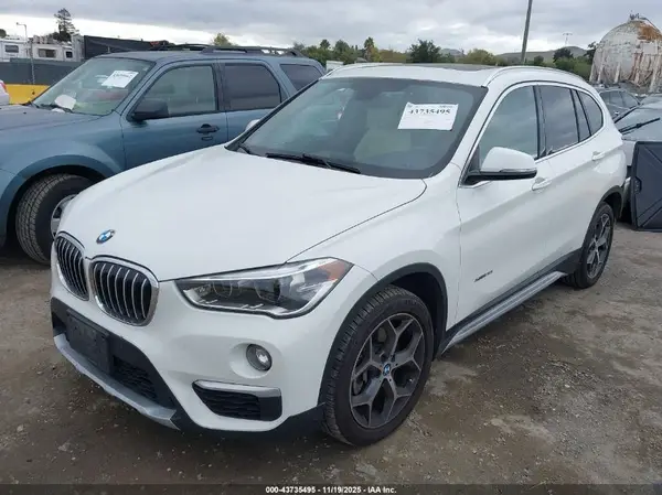 WBXHT3C30GP884866 2016 BMW X1 - Image 2