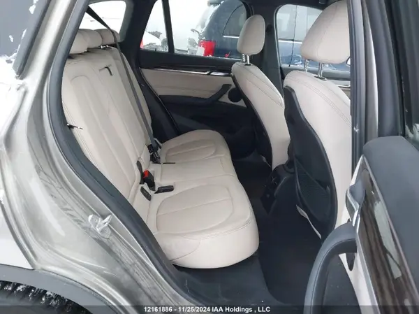 WBXHT3C30GP885208 2016 BMW X1 - Image 8