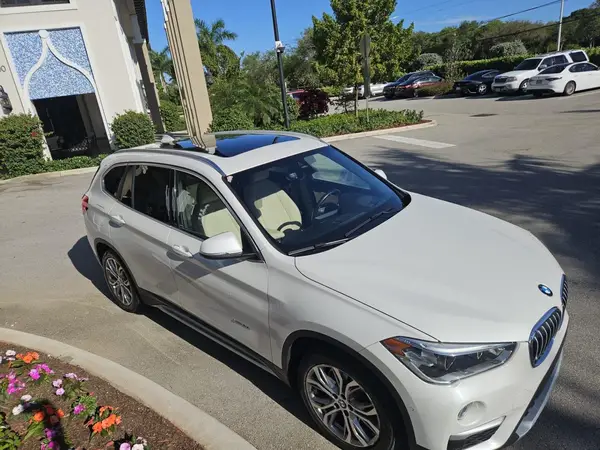WBXHT3C30GP886830 2016 BMW X1 - Image 2