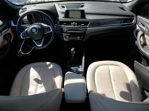 WBXHT3C30GP887878 2016 BMW X1 - Image 8