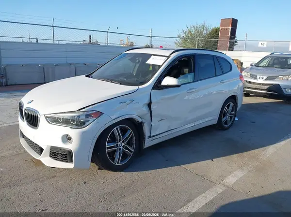 WBXHT3C30GP888075 2016 BMW X1 - Image 2