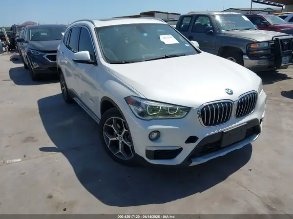 WBXHT3C30GP888612 2016 BMW X1 - Image 1