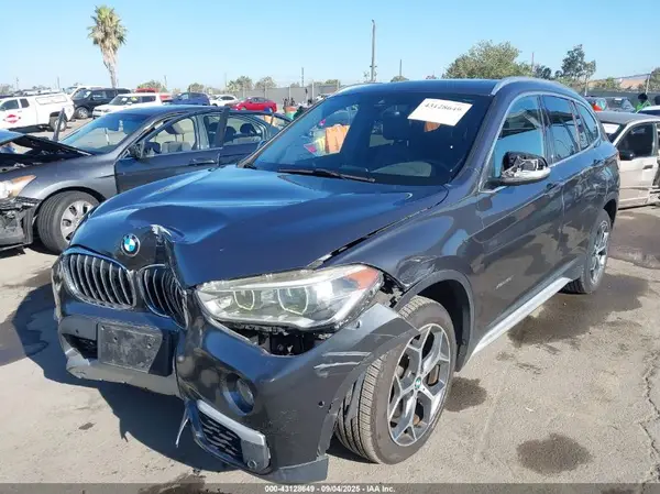 WBXHT3C30H5F71221 2017 BMW X1 - Image 2
