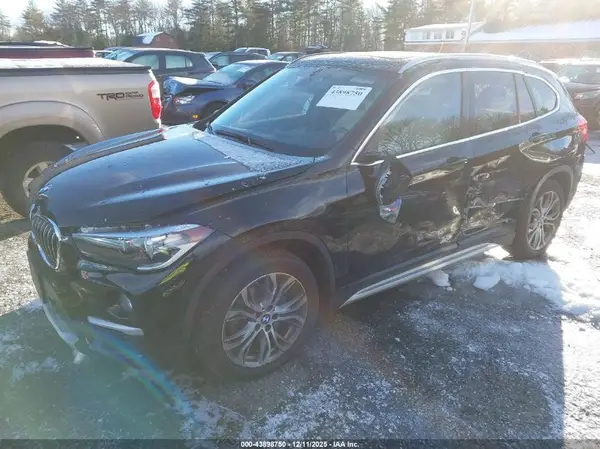 WBXHT3C30H5F71445 2017 BMW X1 - Image 2