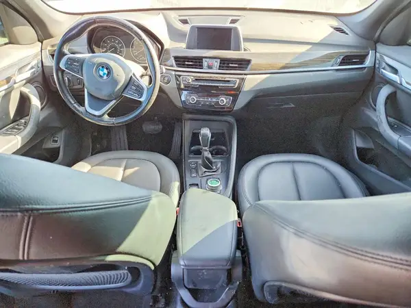 WBXHT3C30H5F71820 2017 BMW X1 - Image 8