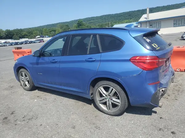 WBXHT3C30H5F72742 2017 BMW X1 - Image 2