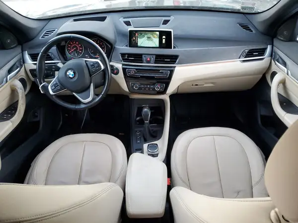 WBXHT3C30H5F73177 2017 BMW X1 - Image 8
