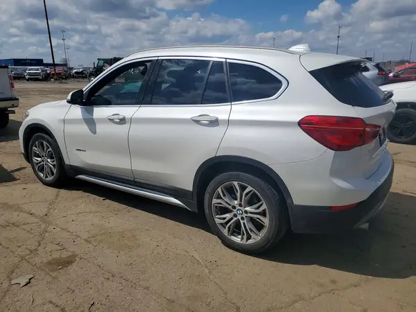 WBXHT3C30H5F75396 2017 BMW X1 - Image 2
