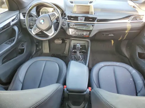 WBXHT3C30H5F76418 2017 BMW X1 - Image 8