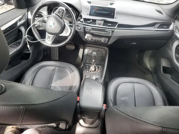 WBXHT3C30H5F77925 2017 BMW X1 - Image 8
