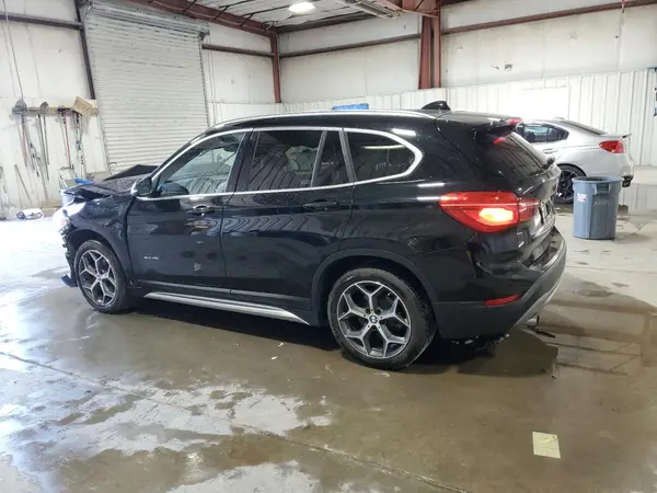 WBXHT3C30H5F79819 2017 BMW X1 - Image 2