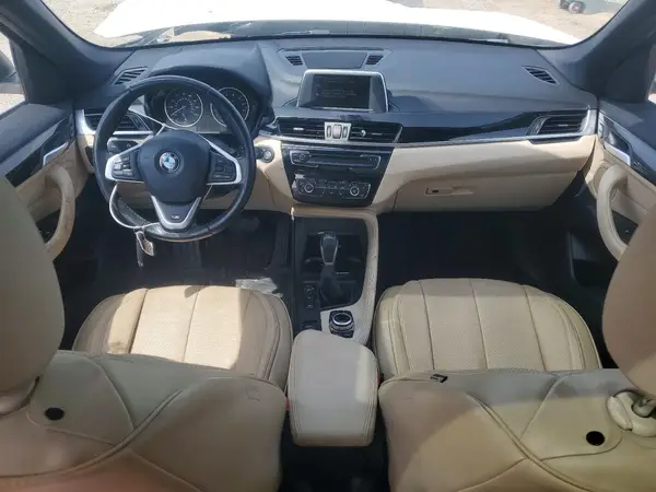 WBXHT3C30H5F85555 2017 BMW X1 - Image 8