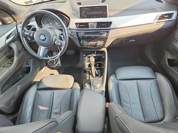 WBXHT3C30H5F86074 2017 BMW X1 - Image 8