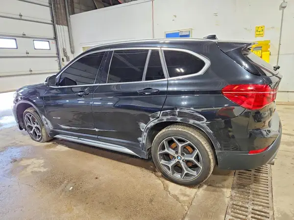 WBXHT3C30H5F86785 2017 BMW X1 - Image 2