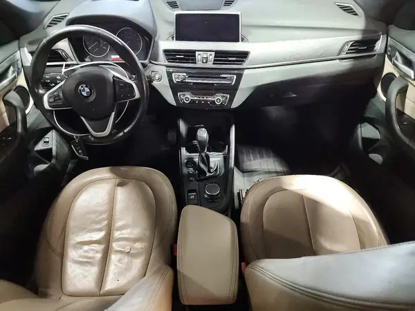 WBXHT3C30H5F86785 2017 BMW X1 - Image 8