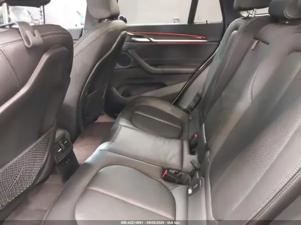 WBXHT3C30J3H30546 2018 BMW X1 - Image 8