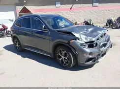WBXHT3C30J3H32992 2018 BMW X1