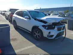 WBXHT3C30J3H33320 2018 BMW X1