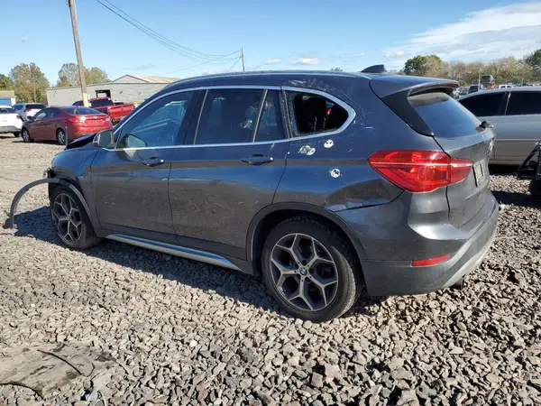 WBXHT3C30J5F88221 2018 BMW X1 - Image 2