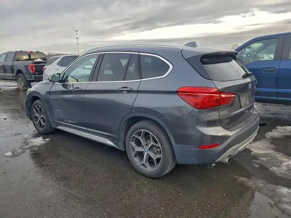 WBXHT3C30J5K24989 2018 BMW X1 - Image 2