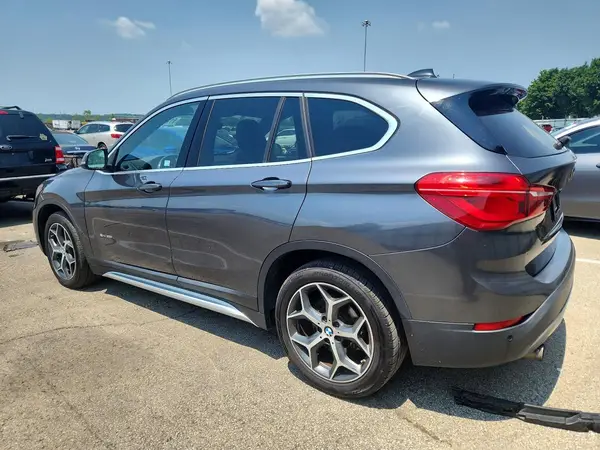 WBXHT3C30J5K25396 2018 BMW X1 - Image 2