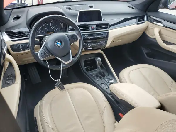 WBXHT3C30J5K25897 2018 BMW X1 - Image 8