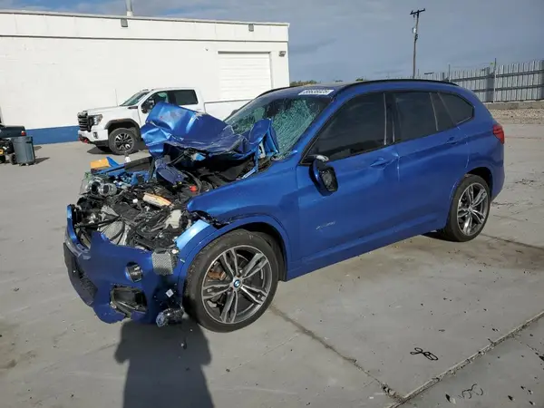 WBXHT3C30J5K26600 2018 BMW X1 - Image 1