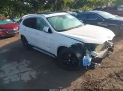 WBXHT3C30J5K26953 2018 BMW X1