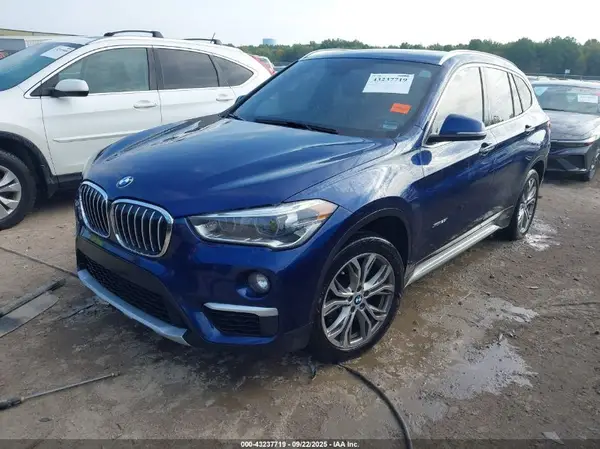 WBXHT3C30J5K27018 2018 BMW X1 - Image 2