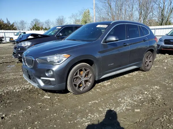 WBXHT3C30J5K27472 2018 BMW X1 - Image 1