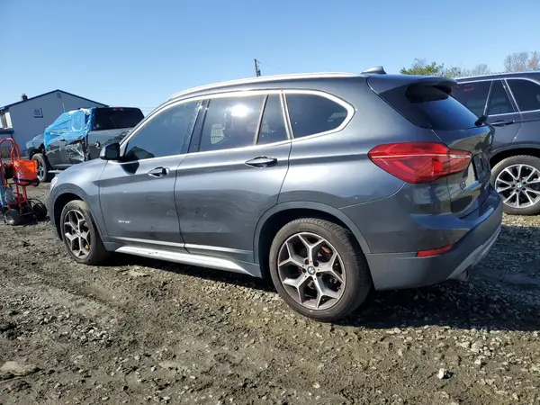 WBXHT3C30J5K27472 2018 BMW X1 - Image 2