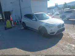 WBXHT3C30J5K28816 2018 BMW X1