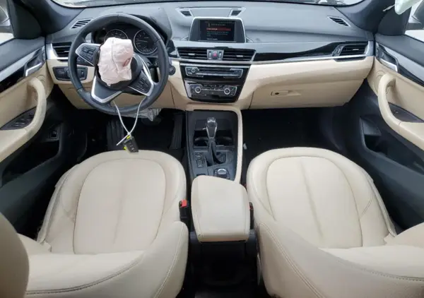 WBXHT3C30J5K29979 2018 BMW X1 - Image 8