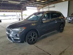 WBXHT3C30J5K31053 2018 BMW X1