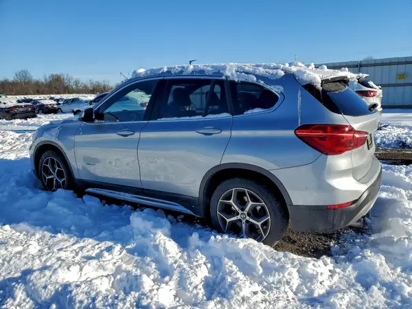 WBXHT3C30J5K31327 2018 BMW X1 - Image 2