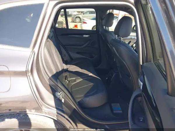 WBXHT3C30J5L28110 2018 BMW X1 - Image 8