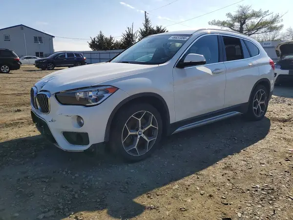 WBXHT3C30J5L28575 2018 BMW X1 - Image 1