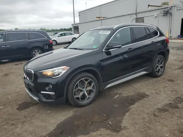 WBXHT3C30J5L30276 2018 BMW X1 - Image 1
