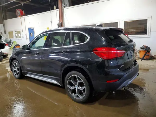 WBXHT3C30J5L31766 2018 BMW X1 - Image 2