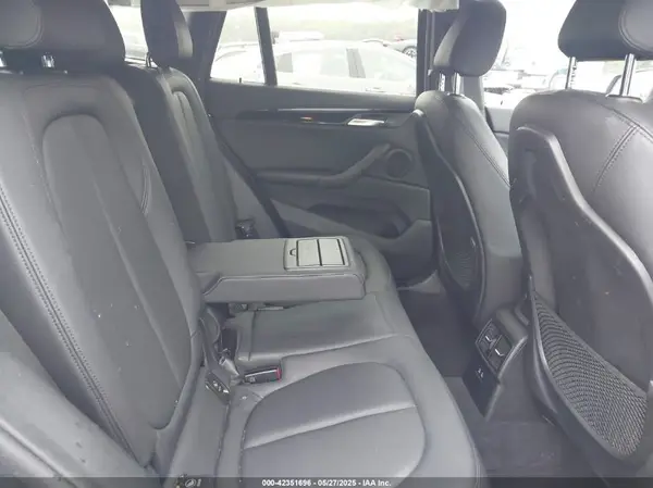 WBXHT3C30J5L33355 2018 BMW X1 - Image 8