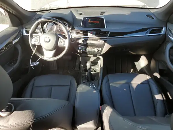 WBXHT3C30J5L34540 2018 BMW X1 - Image 8