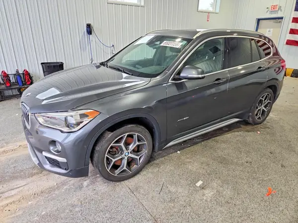 WBXHT3C31G5E47182 2016 BMW X1 - Image 1