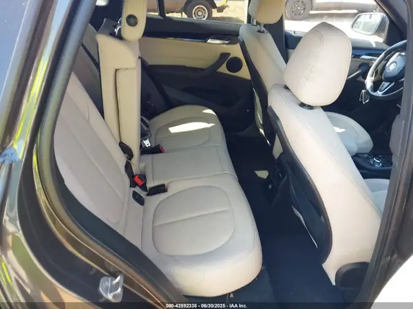 WBXHT3C31G5E47828 2016 BMW X1 - Image 8