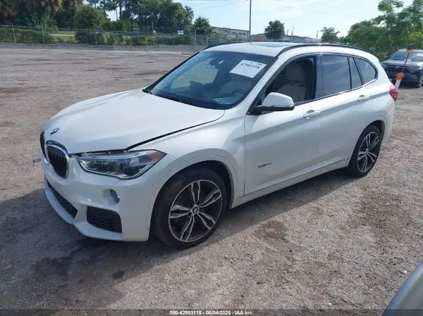WBXHT3C31G5E48414 2016 BMW X1 - Image 2