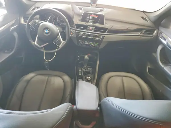 WBXHT3C31G5E48462 2016 BMW X1 - Image 8