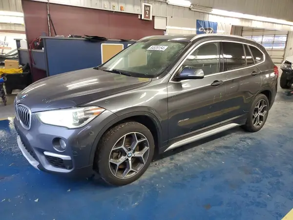 WBXHT3C31G5E48526 2016 BMW X1 - Image 1
