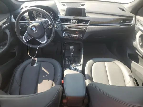 WBXHT3C31G5E49692 2016 BMW X1 - Image 8