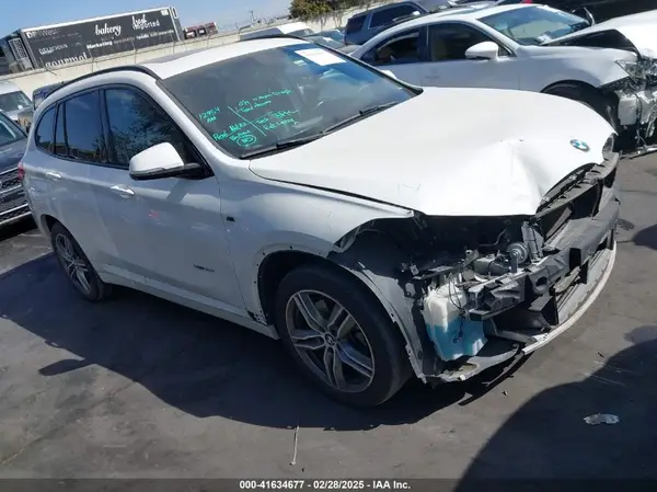 WBXHT3C31G5E50891 2016 BMW X1 - Image 1